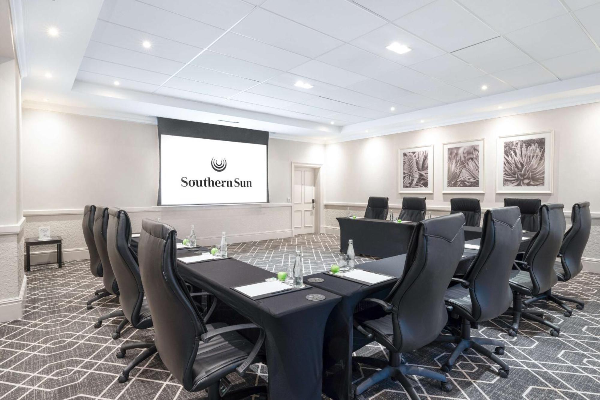 Southern Sun The Cullinan Cape Town Bagian luar foto