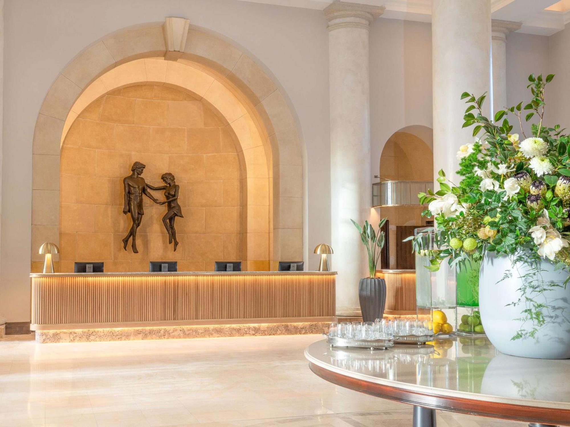 Southern Sun The Cullinan Cape Town Bagian luar foto