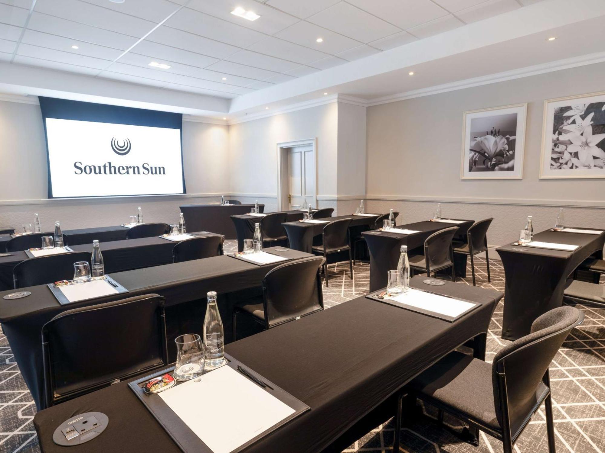 Southern Sun The Cullinan Cape Town Bagian luar foto