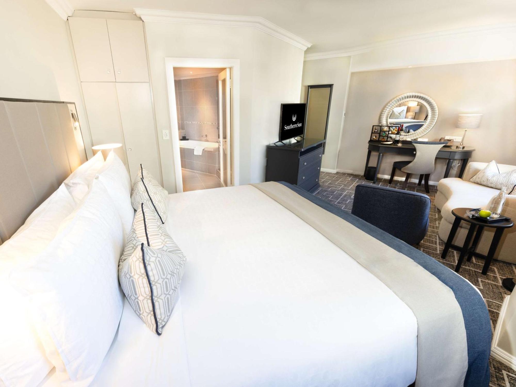Southern Sun The Cullinan Cape Town Bagian luar foto