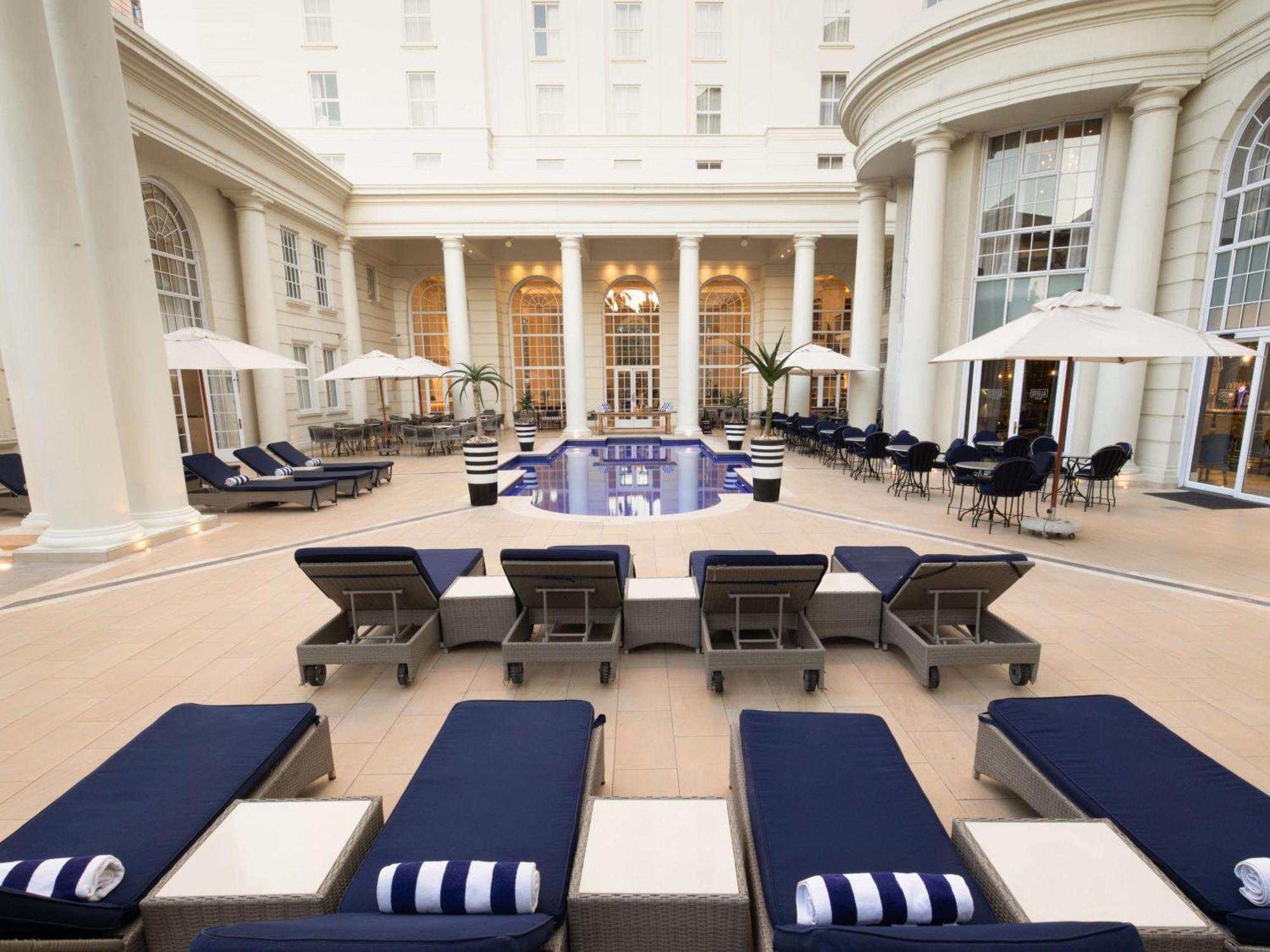 Southern Sun The Cullinan Cape Town Bagian luar foto